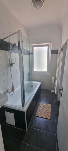 Apartment in Aufseßplatz, Nuremberg (photo 9)