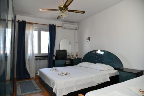 Three-Bedroom Apartment image 3