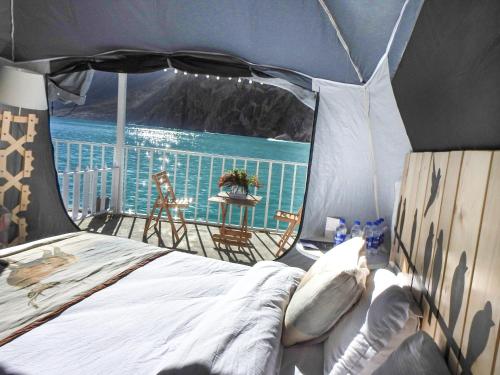 Luxus Hunza Attabad Lake Resort