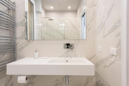 Two-Bedroom Apartment image 8