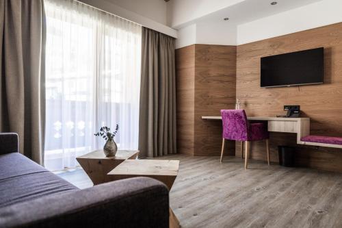 366447986 Hotel Sonnegg