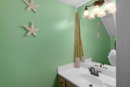 Gulf Highlands 141 by RealJoy Vacations - image 12