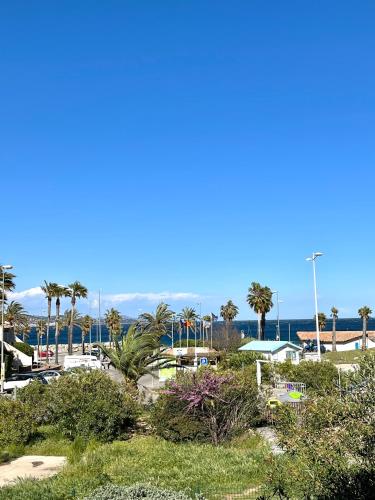 Le sud plage et piscine