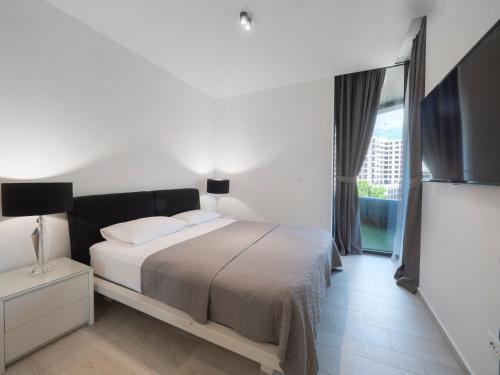 Royal Montesun Apartments - image 5