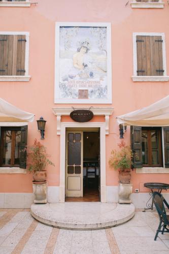 Restorāns, BACCO D'ORO Wine & Relais in Mezzane Di Sotto