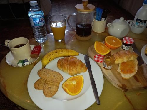 13 Bohemian Bienvenue B&B in Pontrieux