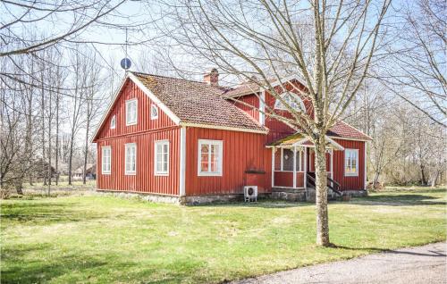Lovely Home In Åryd With Kitchen - Magersryd