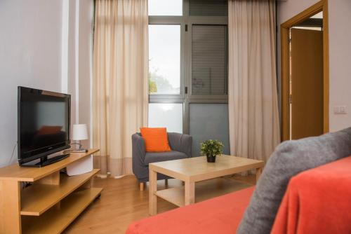  SF2 - Sagrada Familia bright & quiet apartment, Unterkunft in Barcelona