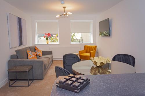 Apartment - Ground Floor image 10