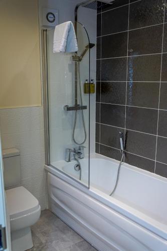 Two-Bedroom Apartment image 2
