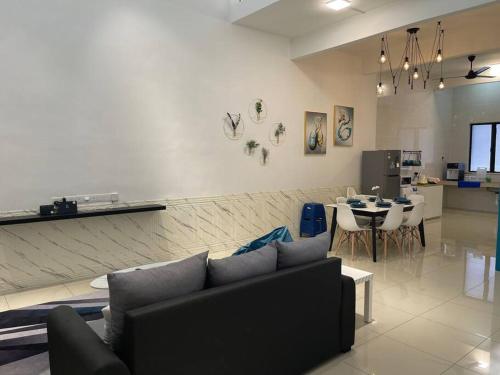 De cozy 5.0 Double storey (10-16 pax ++) De cozy 5.0 Double storey (10-16 pax ++)