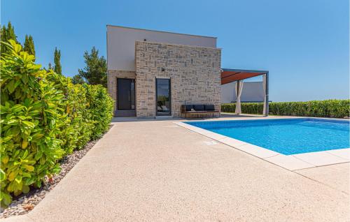 Stunning Home In Tribunj With Jacuzzi, Wifi And Outdoor Swimming Pool