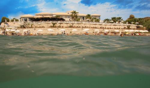 Crystal Beach Hotel - image 8