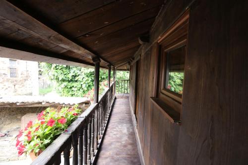  Casa Rural MADRESELVA 2 in 33873 Navelgas