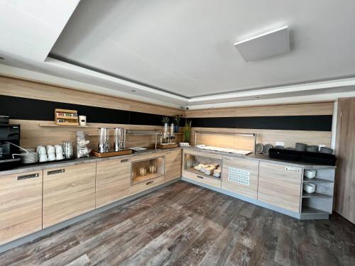 Makanan dan Minuman, Hotel Ocean in Norden