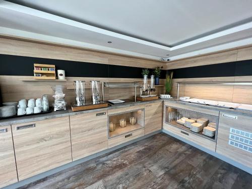 Makanan dan Minuman, Hotel Ocean in Norden