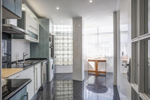 Charming Tm Flat By The Ocean With A View - Oeiras