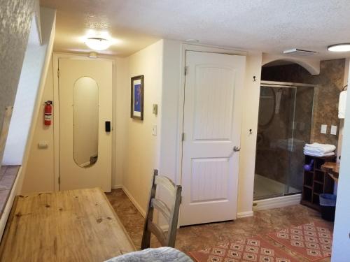 Kokopelli Inn - image 4