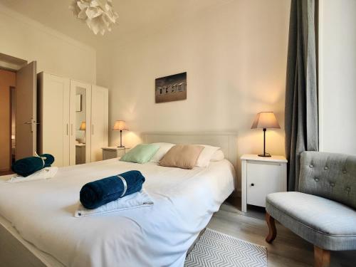 Two-Bedroom Apartment image 10