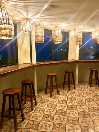 Bar/lounge, Rum Punch Lodge - BTB Gold Standard - Former SeaBreeze Hotel in Corozal