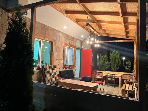 Vestabils, 90m² 1 guļamistaba, 1 privāta vannas istaba Māja Sevan
 (Lake Sevan HOSTEL) in Sevan