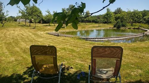 حديقة, Gîte Périssé, le petit Gîte (Gite Perisse, le petit Gite) in Puydarrieux