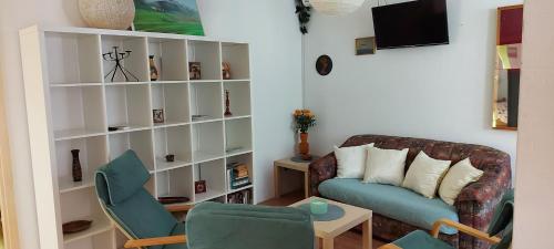  Apartments Pink, Unterkunft in Čelopeci