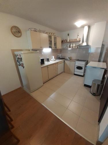 ODMOR PRESEKA - REST HOUSE PRESEKA in Pluzine