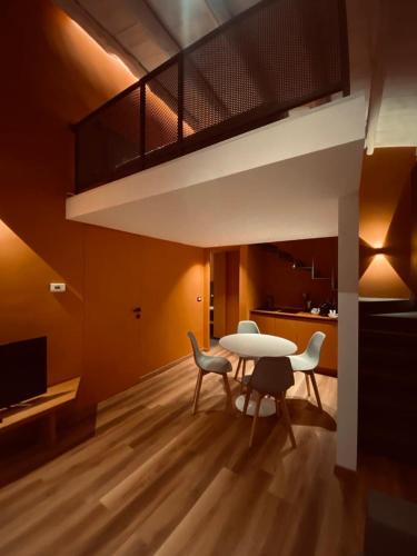 MONTESANTO36 APARTMENTS, Palermo