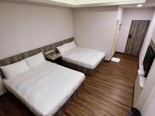 New KM Hotel – Jincheng, NV