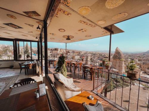 Vista Cave Hotel 2