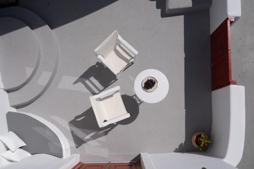 Serendipity Cliffside Villa & Suites