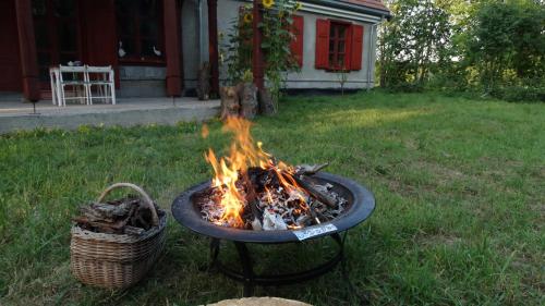 Exterior view of Dwor Zalipie w Starych Zambskach