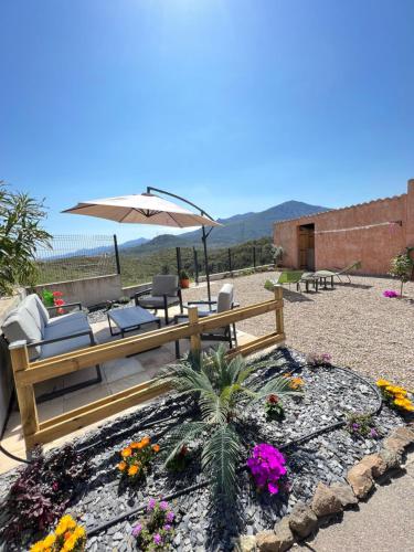 Très jolie mini villa douillette avec vue sur montagne - Location saisonnière - Biguglia