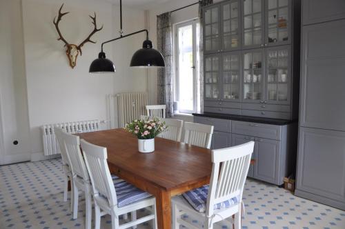 Seadmed, Villa Osterloff in Liepe