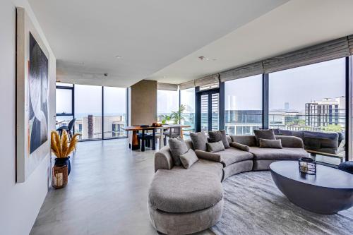 Luxury 3BD Bluewaters Island sea & Dubai Eye View, Дубай (фото 8)