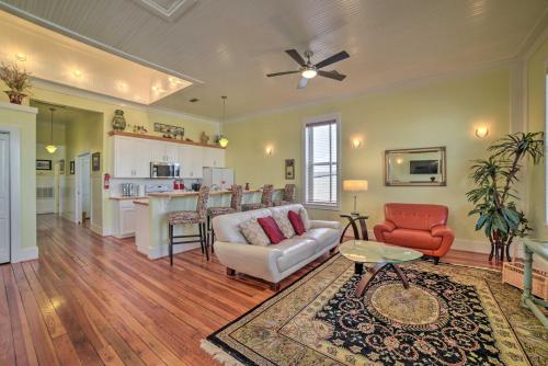Charming DeFuniak Apartment in Historic Dtwn! in Defuniak Springs
