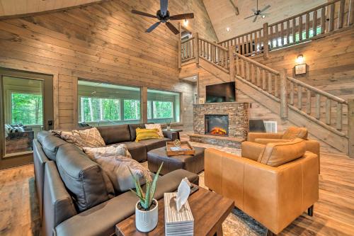 Sevierville Cabin with Hot Tub and Indoor Pool!