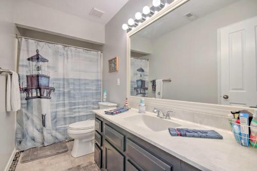 Private Dock Waterfront Lake Ozark Home! Private Dock Waterfront Lake Ozark Home!