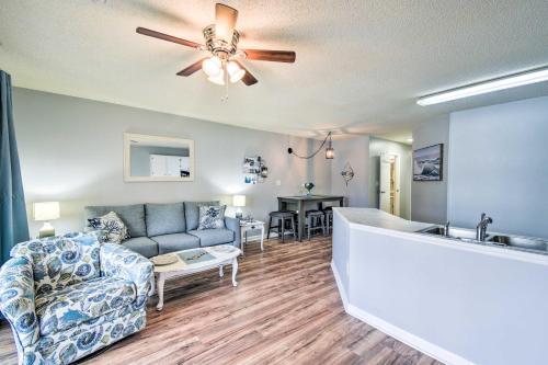 Swim, Golf & Dine: Condo by Cherry Grove Beach! - Briarcliffe Acres, SC