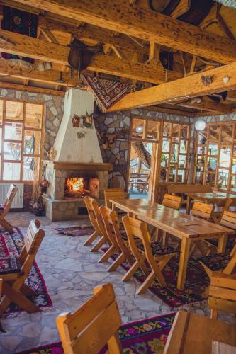 Rafting Kamp Dvije Vrbe Rafting Kamp Dvije Vrbe