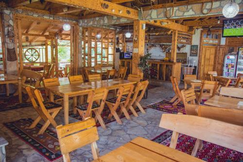 Rafting Kamp Dvije Vrbe Rafting Kamp Dvije Vrbe