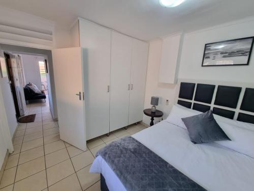 Ridge Guest House Room Type - One-Bedroom Chalet Ridge Guest House Room Type - One-Bedroom Chalet