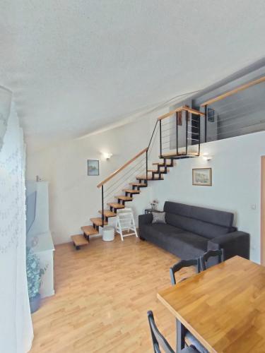 Apartment with Balcony image 5