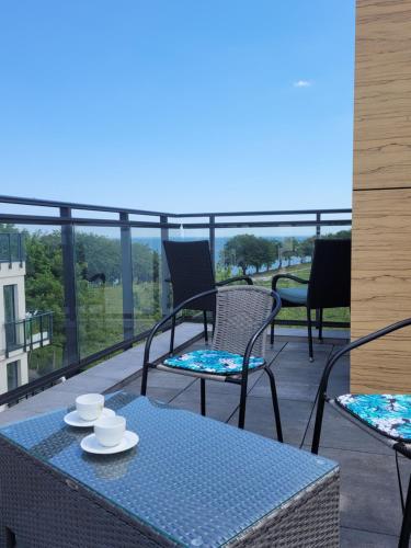 Nowoczesny, rodzinny apartament z widokiem na morze in Пуцк