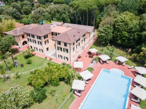 Hotel Cavalieri Del Mare – Ronchi, WI