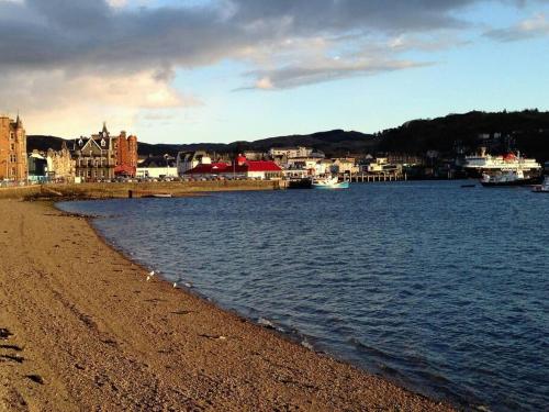 Westbay Seafront Apartment