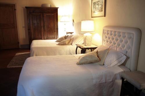 Triple Room with Terrace image 6