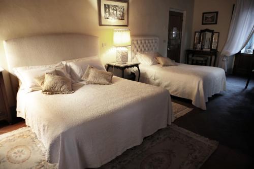 Triple Room with Terrace image 7