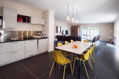 Le Logis Du Pecheur – La Cotiniere, PA